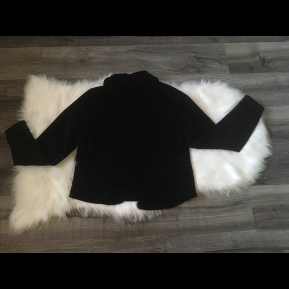 Jacket - Picture 4 of 4